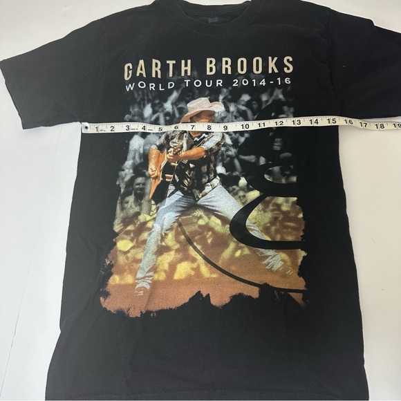 Garth Brooks World Tour 2014-2016 T Shirt - Picture 4 of 5